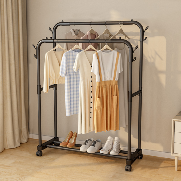 حامل ملابس معدني مزدوج مع عجلات