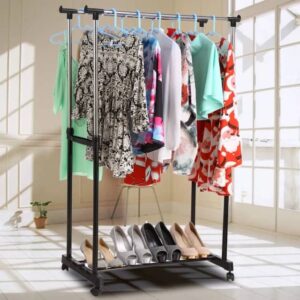حامل ملابس مزدوج مع ارتفاع قابل للتعديل مزودة بأربع عجلات - penderie double tringle